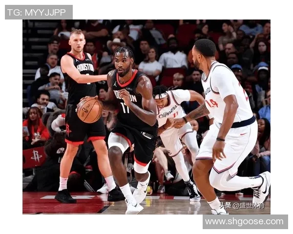 4月4日火箭对快船精彩比赛录像回放分析与精彩瞬间回顾 4月4日火箭对快船精彩比赛录像回放分析与精彩瞬间回顾