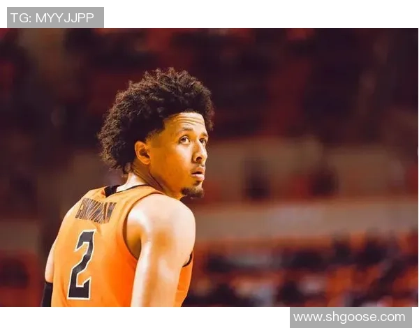 凯德坎宁安如何在NBA赛场上展现领袖风范与全能球技