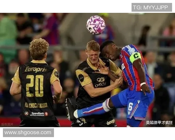 利物浦与拜仁对决结果揭晓双方表现分析与精彩瞬间回顾 利物浦与拜仁对决结果揭晓双方表现分析与精彩瞬间回顾