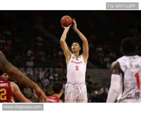 刘铮的篮球之路:从青涩少年到职业球员的奋斗历程与心路历程 刘铮的篮球之路:从青涩少年到职业球员的奋斗历程与心路历程