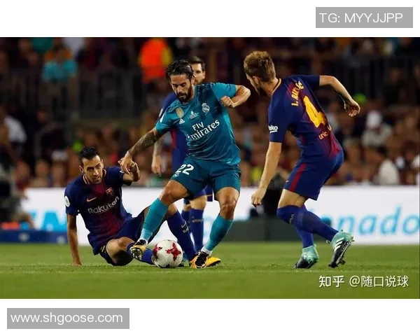 尤文图斯与巴萨比赛时间揭晓球迷们不容错过的精彩对决 尤文图斯与巴萨比赛时间揭晓球迷们不容错过的精彩对决