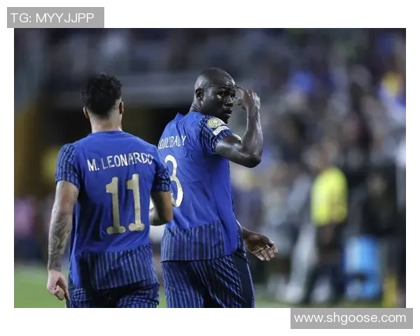 巴黎圣日耳曼与拜仁慕尼黑战术对决深度解析与比赛策略探讨