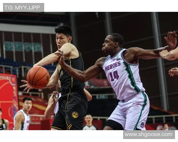 时代广州与山东西王的精彩对决引发篮球迷热议与期待 时代广州与山东西王的精彩对决引发篮球迷热议与期待