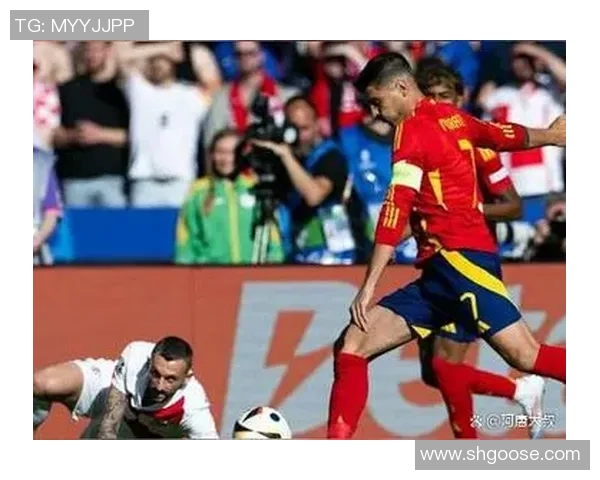 科隆竞技与圣保罗激战正酣实况解析与精彩瞬间回顾