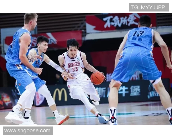 红星队与萨茨堡队对决分析及比赛前景展望