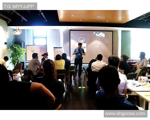 阿尔梅与前进之的激烈对决展现足球魅力与团队精神的完美结合